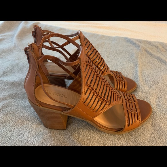 MERONA 9.5 SUMMER HEEL - Picture 1 of 5
